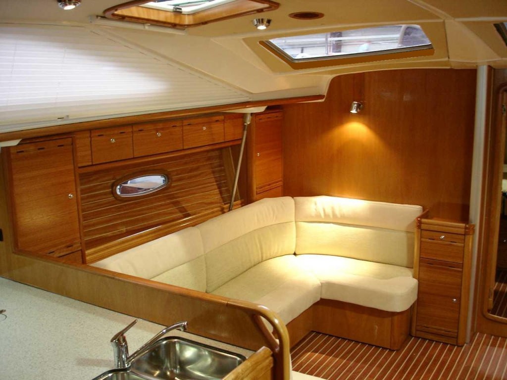 Vision 44 Saloon from Galley © International Marine Brokers New Zealand www.internationalmarine.co.nz